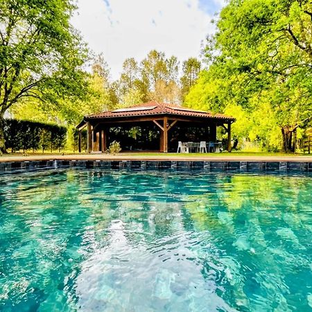 L Estanguet Maison Octogonale En Foret Rion-Des-Landes Zewnętrze zdjęcie